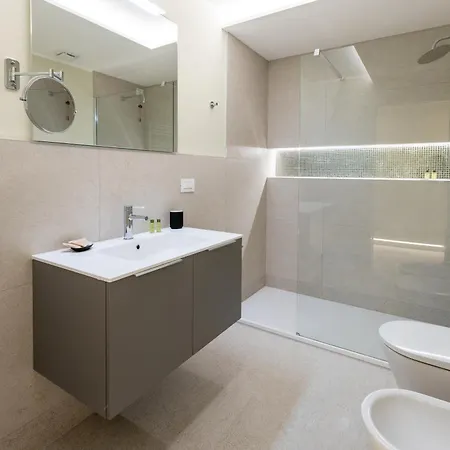 Teatro Romano Exclusive Suites Trieste Exterior photo