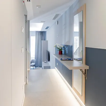 Teatro Romano Exclusive Suites Trieste Exterior photo