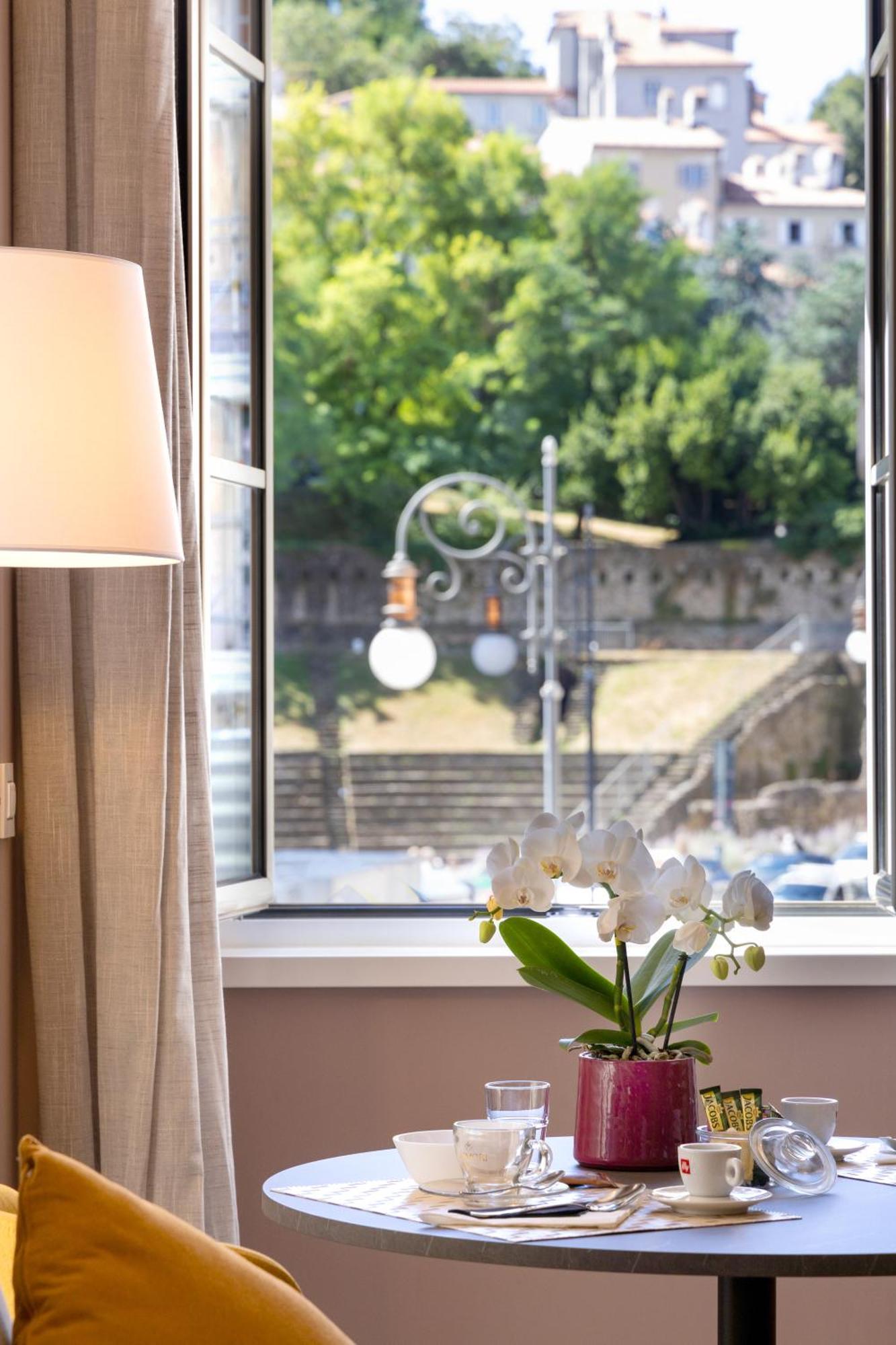 Teatro Exclusive Apartment